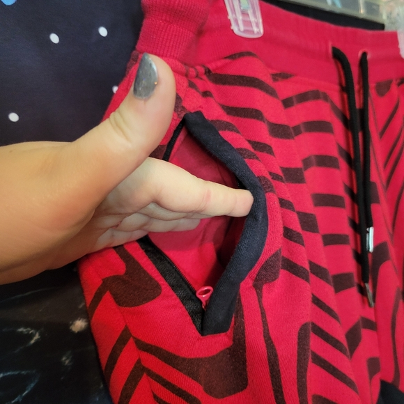 Pewdiepie Pattern limited edition sweatpants - Picture 4 of 9